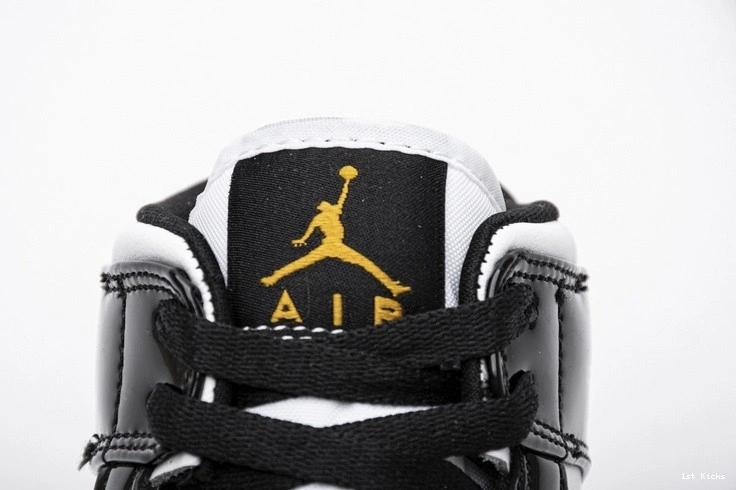 1 Black Gold  Mid Jordan Patent  White 852542-007 0410